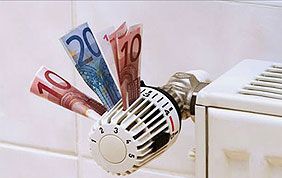 radiateur avec billets dans la poignée