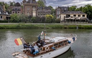 yacht sur la meuse