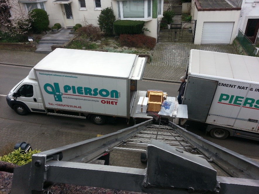 Monte-meubles et camionnettes Pierson