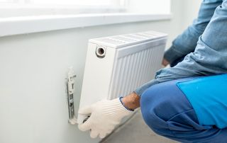pose de radiateur