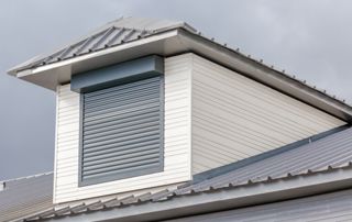 Volets roulants gris